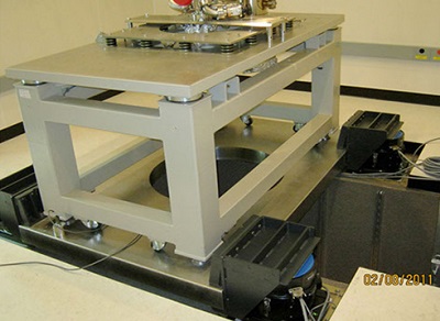 主動(dòng)隔振平臺(tái)STACIS Floor Platform(圖3) 主動(dòng)隔振平臺(tái)STACIS Floor Platform(圖3)