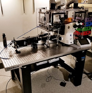 光學實驗桌(圖13) 光學實驗桌(圖13)